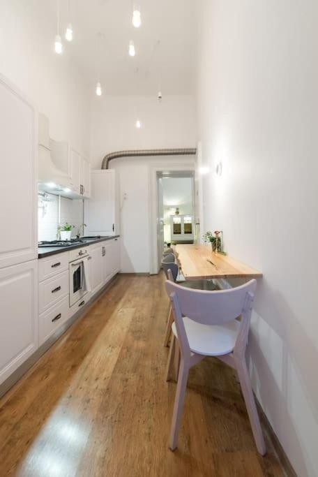 No.8: Lovely & Cosy 3-Room Heart Of The City Timisoara Exterior photo